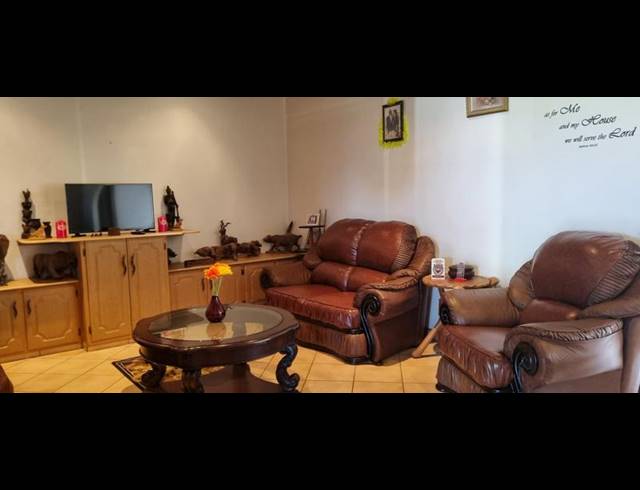 3 BEDROOM HOUSE FOR SALE IN NORTHDALE